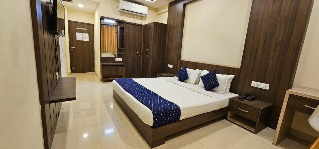 בהוי Stayguru Hotel Atithi מראה חיצוני תמונה