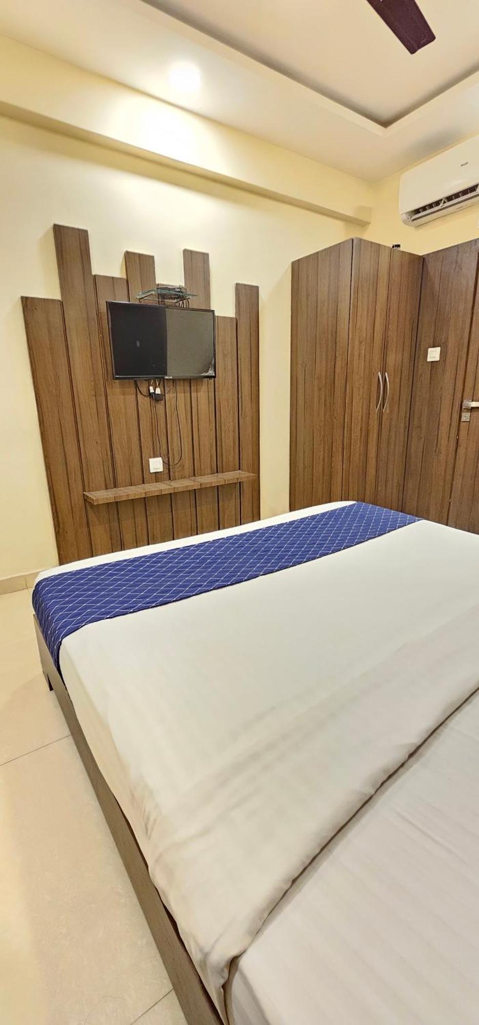 בהוי Stayguru Hotel Atithi מראה חיצוני תמונה