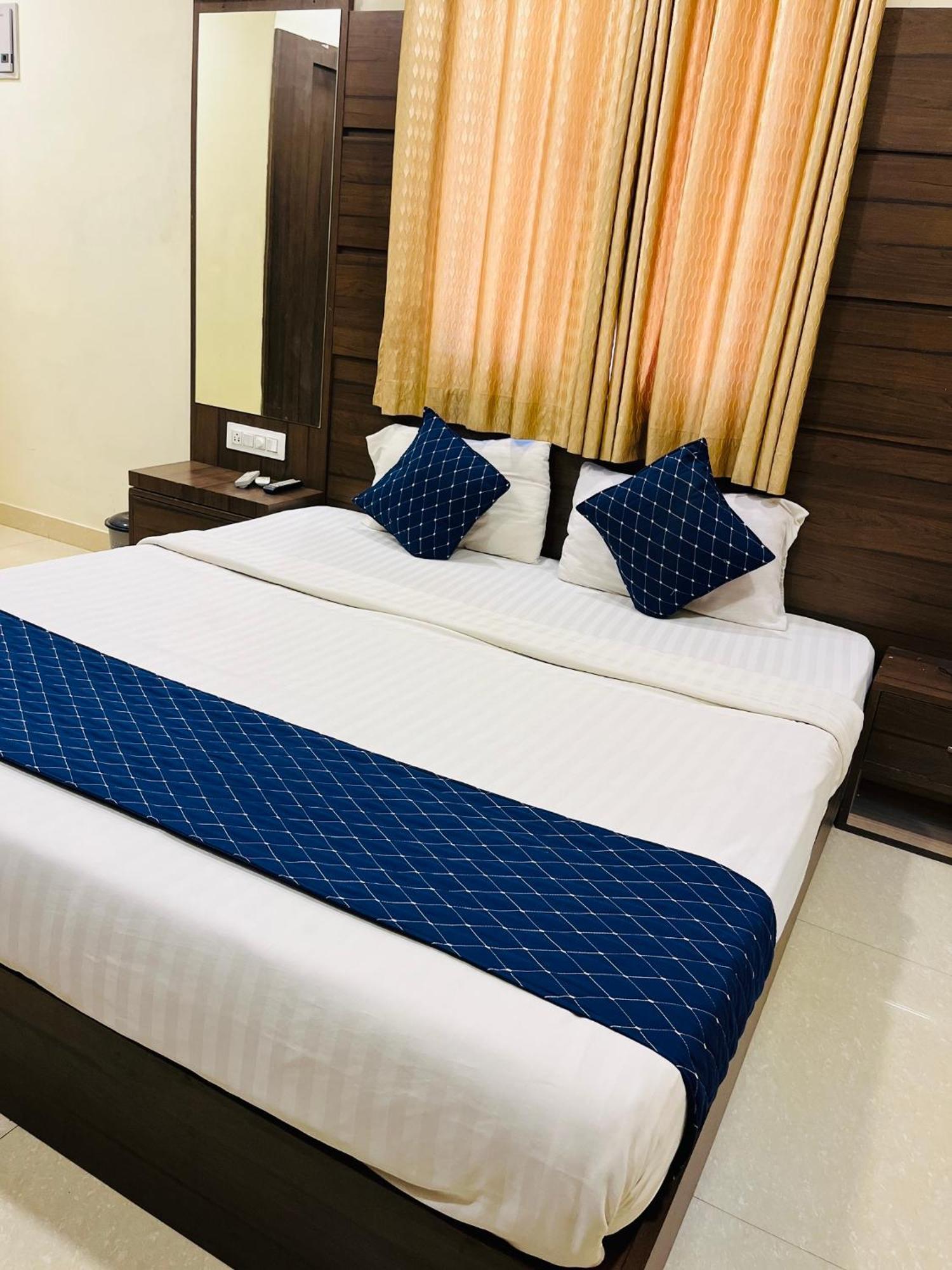 בהוי Stayguru Hotel Atithi מראה חיצוני תמונה